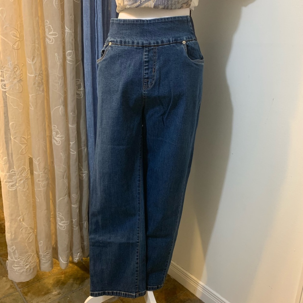 Anthony Richards Bend Over Pull On Denim Jeans